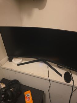 Samsung G5 Odyssey 34 inch Gaming Monitor