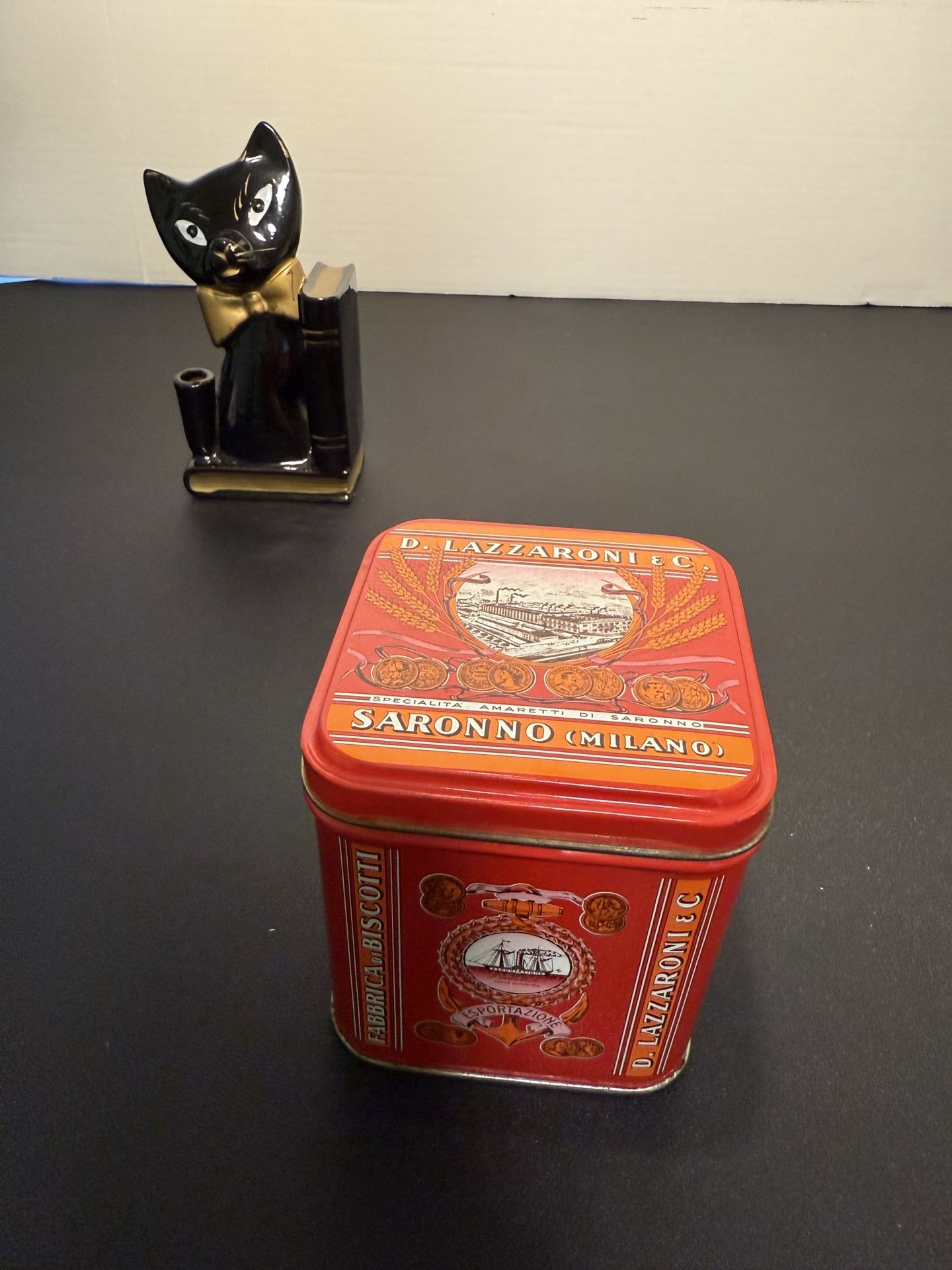 D. Lazzaroni & C. Italy Vintage 1990s Amaretti Di Saronno Cookies Biscotti Tin