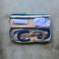 Horseshoes Yard Game Set