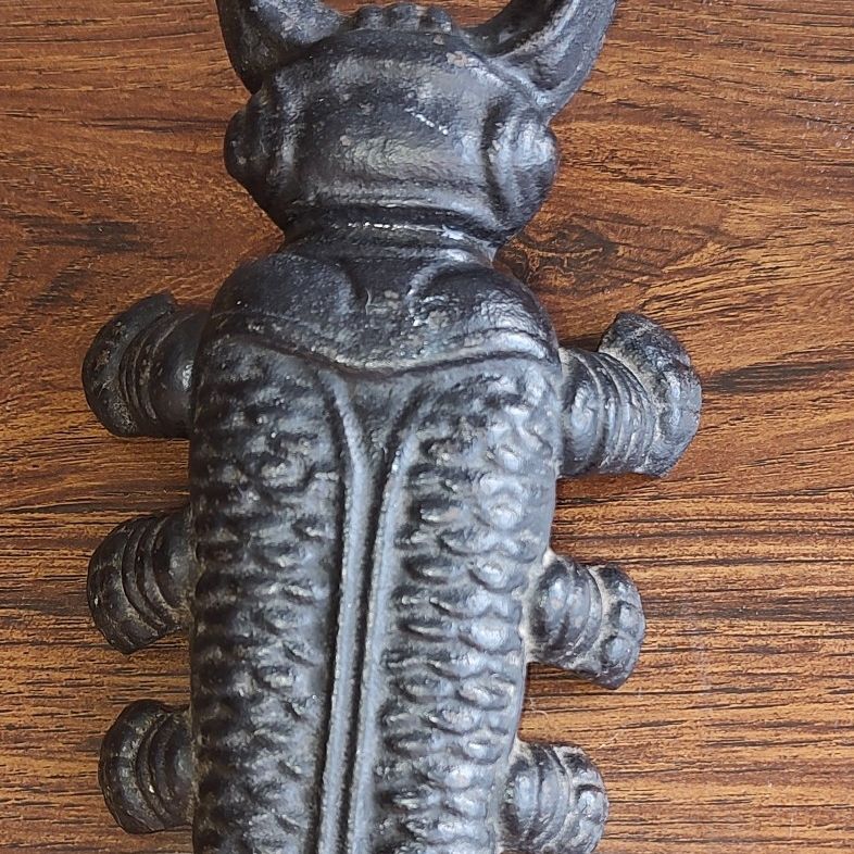 Cockroach boot jack deals
