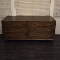 Trend Manor Furniture 6 Drawer Dresser 