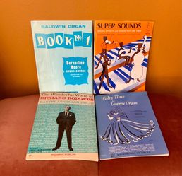 5 ORGAN / PIANO MUSIC BOOKS, VINTAGE (60% OFF SALE)