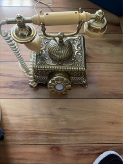Vintage Antique phone