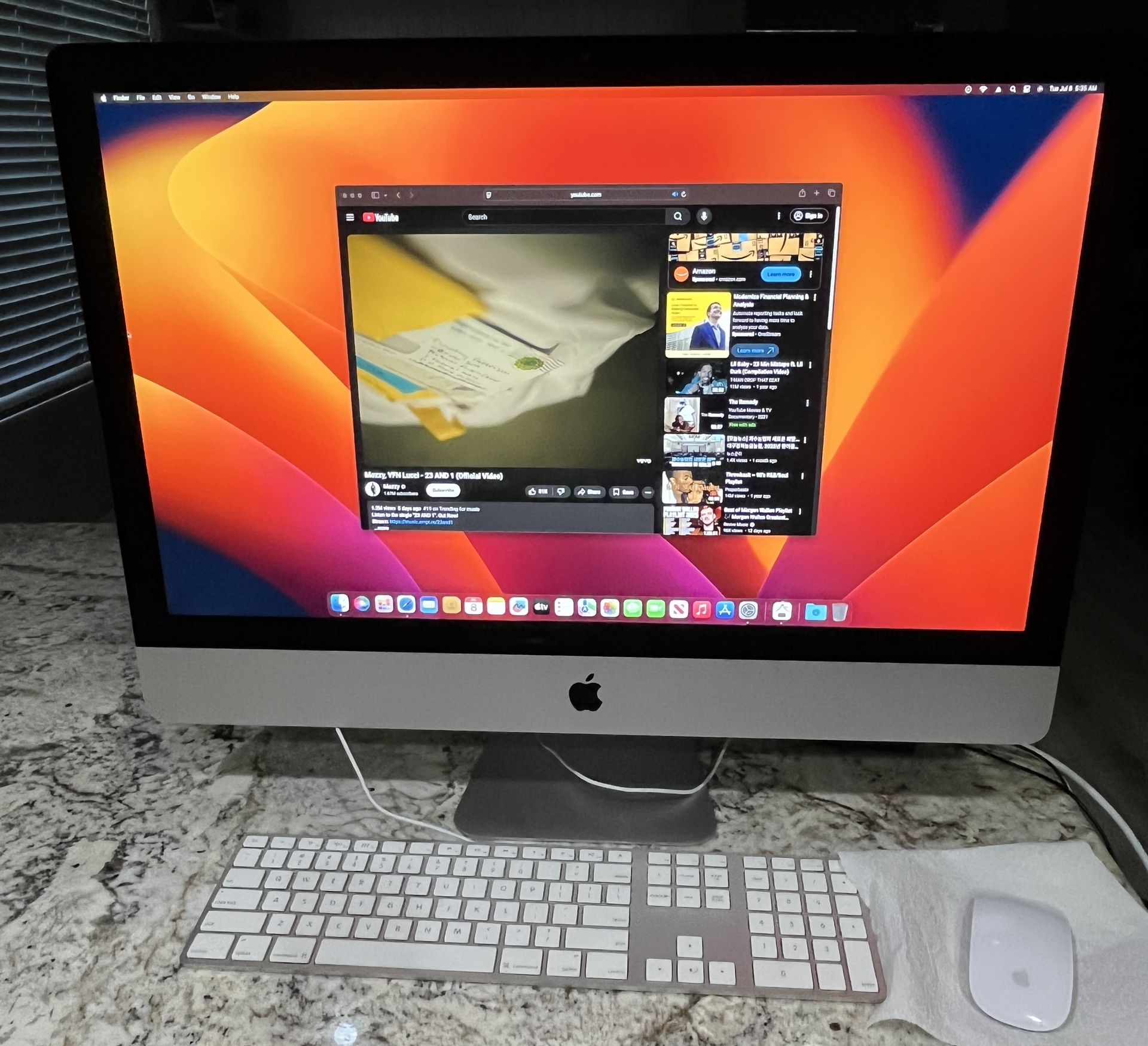 Apple IMac - 27-inch iMac model a1419 (2017 ) - Like New