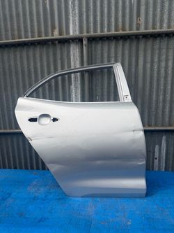 2020 2021 2022 2023 2024 2025 Toyota Corolla Hatchback Right Passenger Rear Door OEM (HATCHBACK)