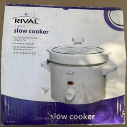 Rival 2 Quart Slow Cooker – New in Box (White)