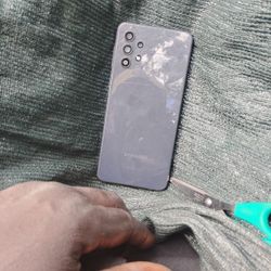 Broken Face On A 32 Samsung Galaxy 