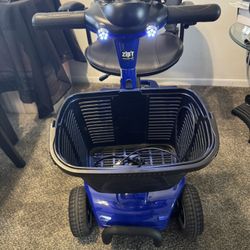 Black And Blue Zip R Roo Scooter