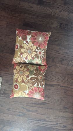 Decorative pillows
