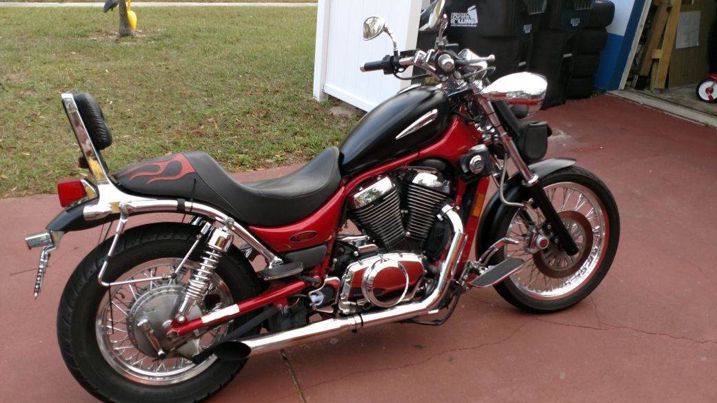 Moto Suzuki Intruder 800 for Sale in Miami, FL - OfferUp