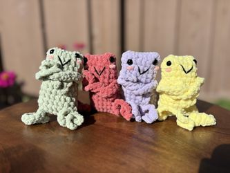 Leggy Frog 🐸 Handmade 🧶 Crochet 🧶 