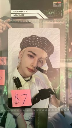Stray kids hyunjin photocard