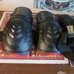 Set of Motorcycle Elbow and Knee Paps Sulaite!