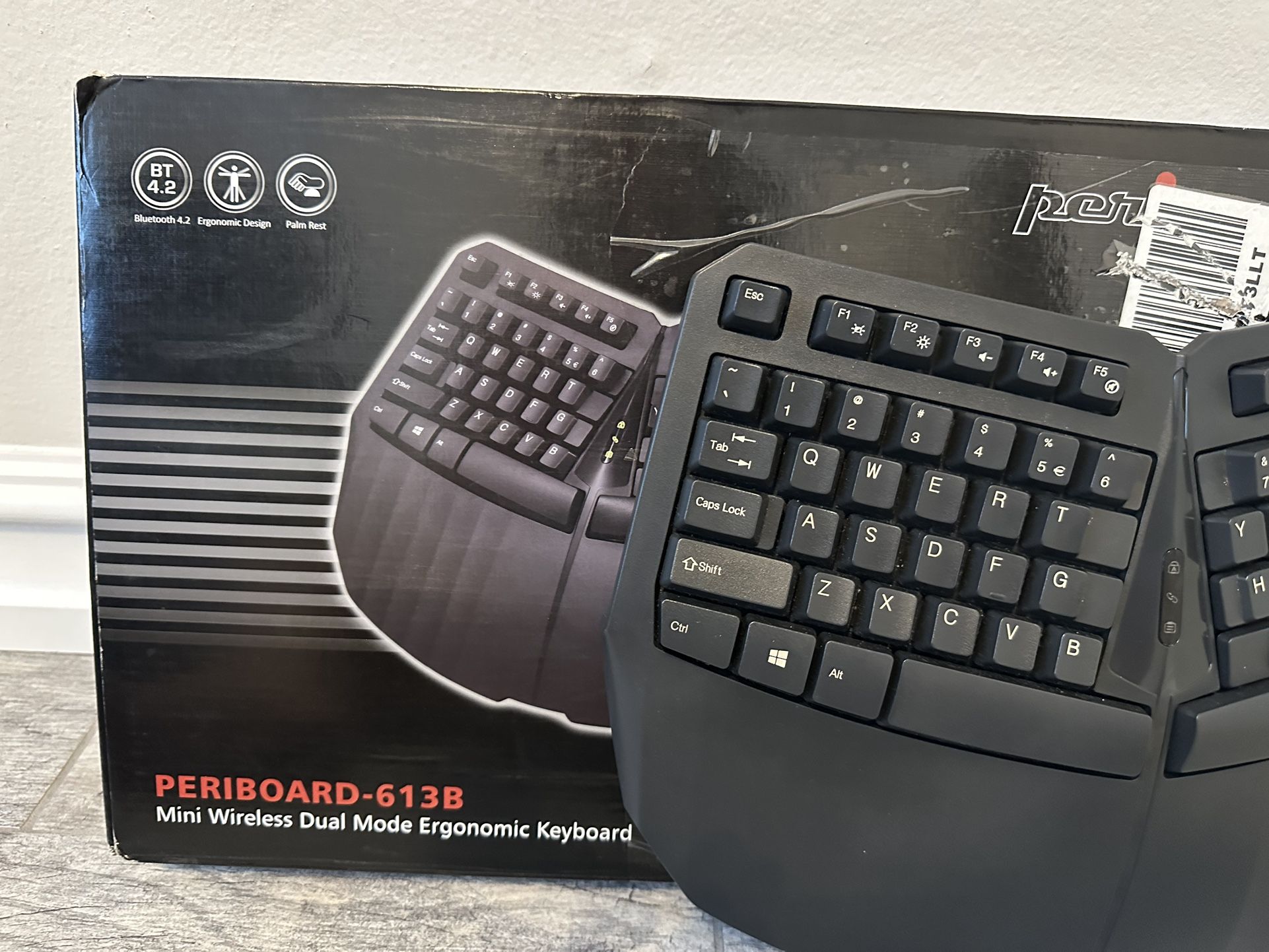 Periboard-613B Mini Wireless Keyboard