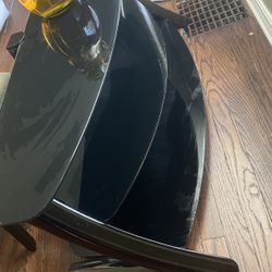 TV STAND STURDY Minor Wear 