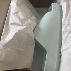Women’s Nike calm Slide SE