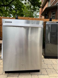 Whirlpool dishwasher
