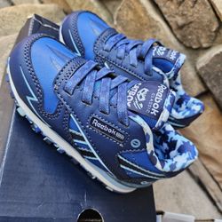 Reebok Toddler Sz 6