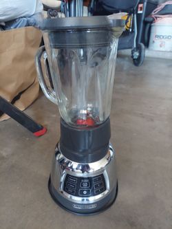 Vendo bonita licuadora en Exelente Condicion