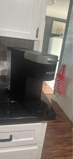 Selling a modern Omlet Qute Hamster and Gerbil Cage with built-in storage in great condition. This looks like a beautiful piece of furniture and is ve