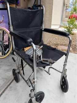 Standard Transport Wheelchair with Detachable Footrests