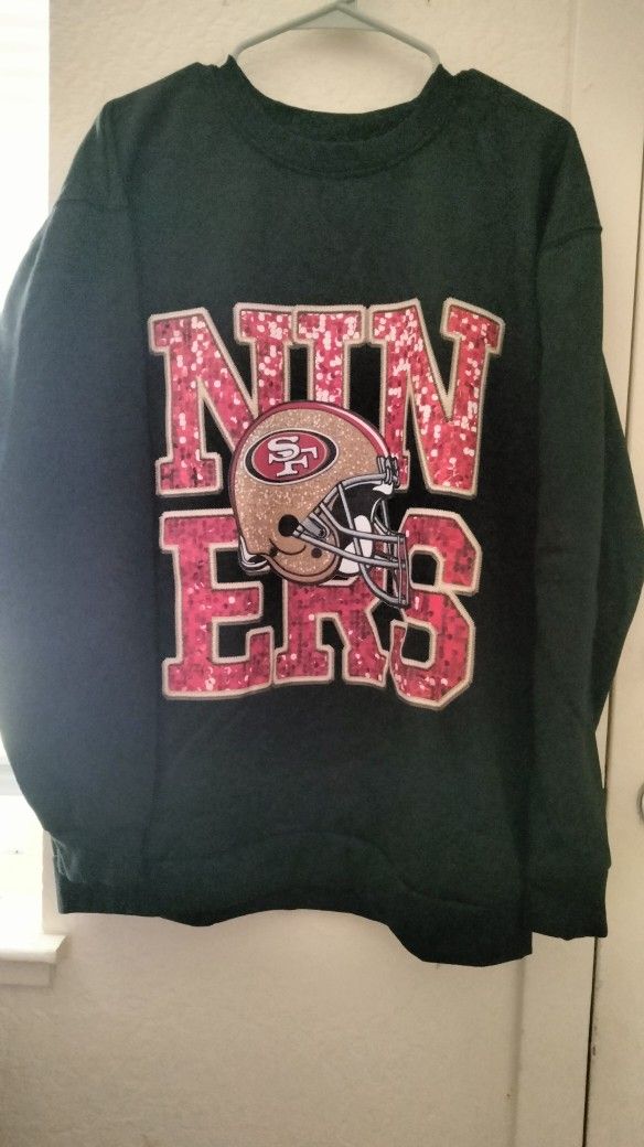 β₯οΈπ Custom Design All Over Sweatshirt Women Size Lg$20