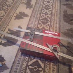 Mitutoyo  180-301 Combination Square And Protractor Set . Bubbles Are Still Good On Both 
