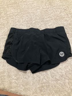 Roxy shorts size s