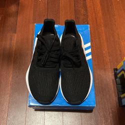 Adidas 6.5 Women
