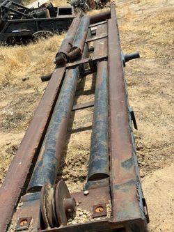 Reeving rolloff rails
