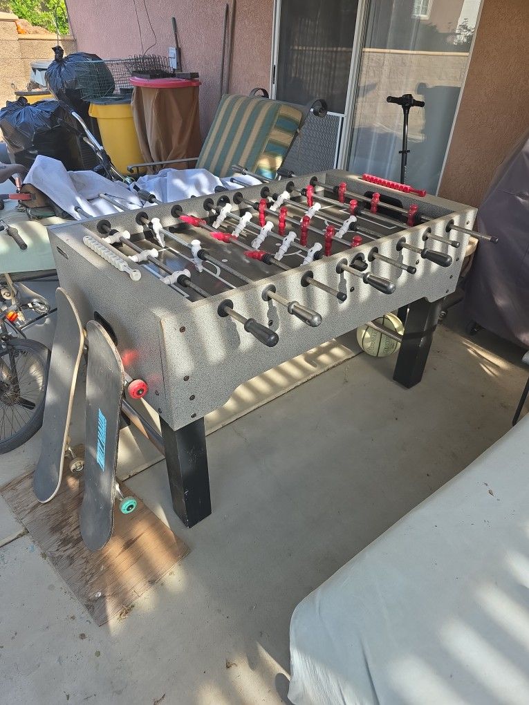 Fuse Ball Table