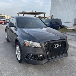 Audi Q5  2012