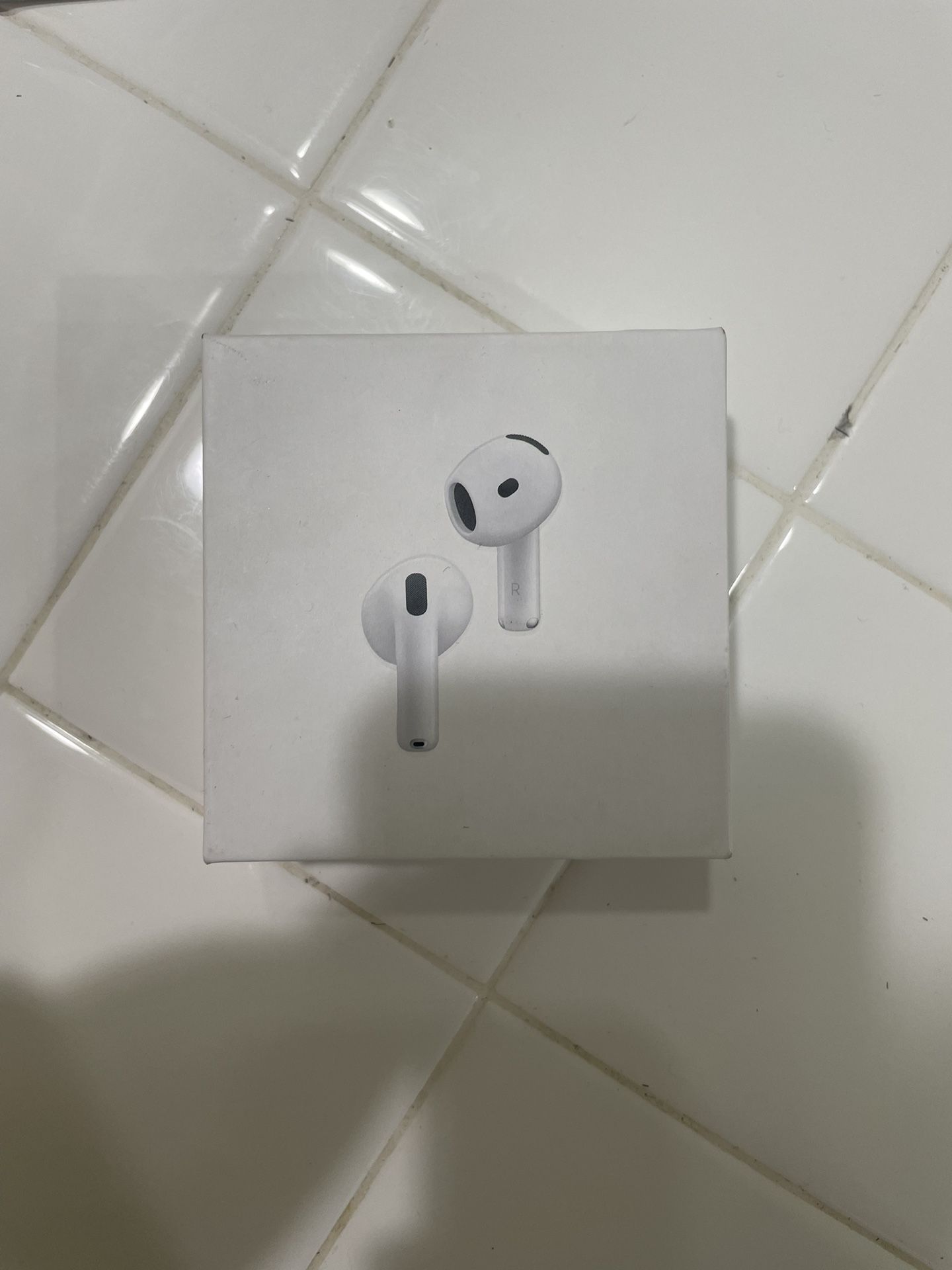 4th Generation Airpods (Sealed)