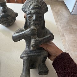 Incan Figurine From Peru - Peruvian Indigenous