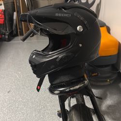 Sedici Viaggo Parlare 