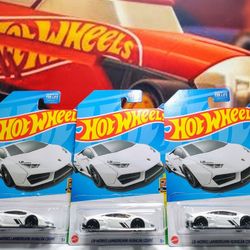 Hot Wheels LB-Works Lamborghini Huracan Coupe
$6 Each