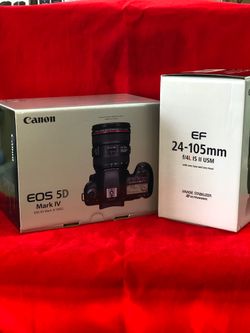 Canon EOS 5D Mark IV DSLR Camera with 24-105mm f/4L II Lens