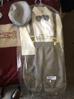 4T boys suit w/ cap.