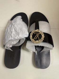 Lv For Women Flat 