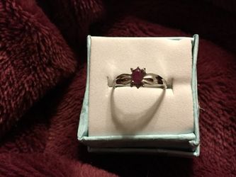 10kt white gold ruby and diamond ring