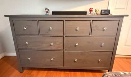 IKEA HEMNES 8-Drawer Dresser – Dark Gray Stained