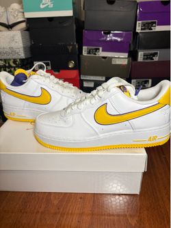 Size 9.5- Nike Air Force 1 low X Kobe Bryant ‘Lakers Home’