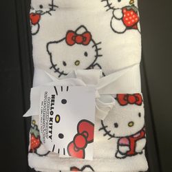 Hello Kitty Hand Towels Strawberry And Apple 