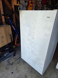 Kenmore upright freezer