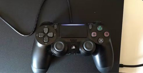 PS4 slim