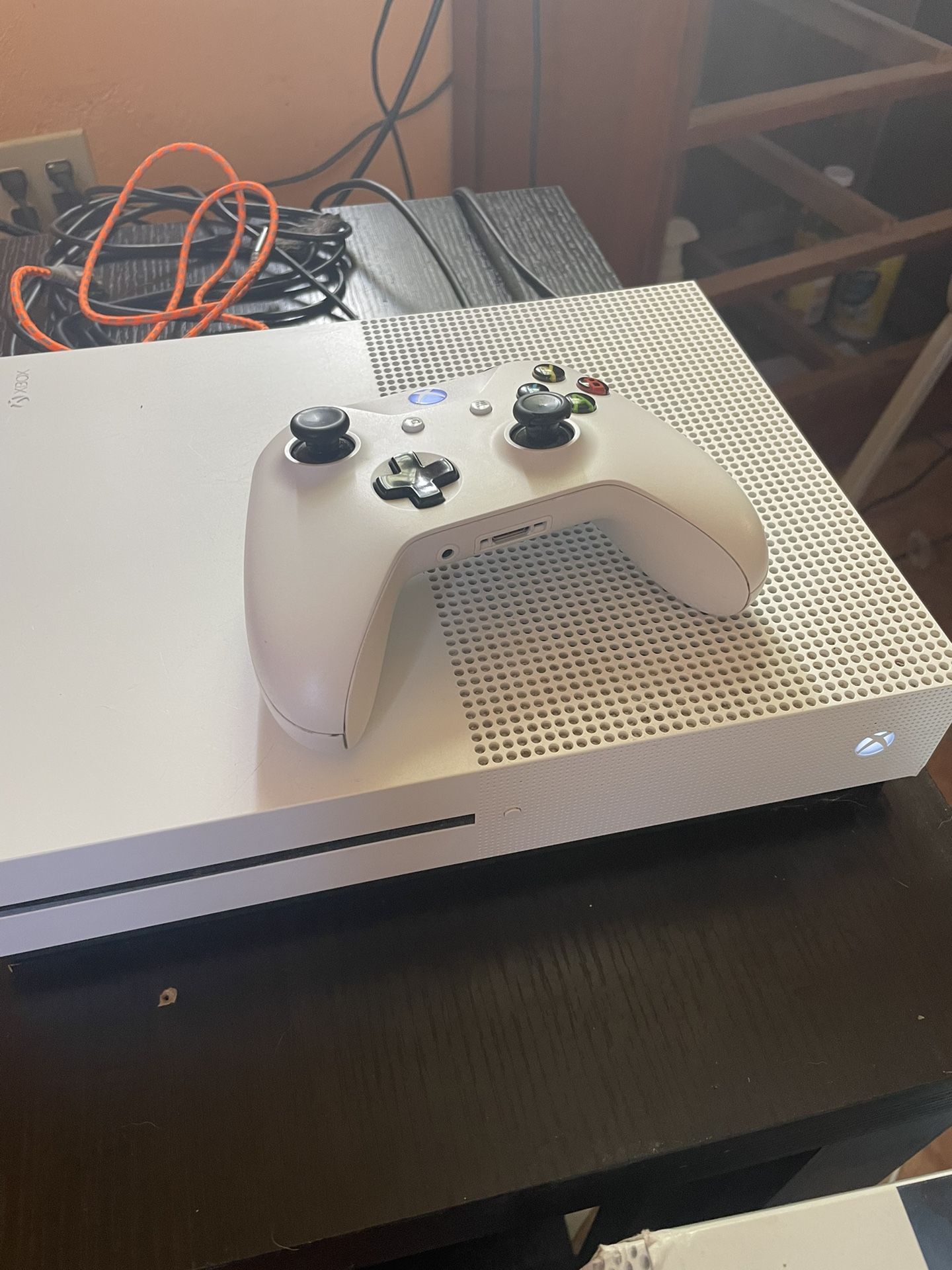 Xbox One S