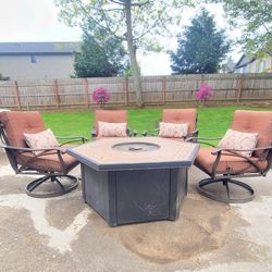 Outdoor Patio Furniture And Gas Fire Place