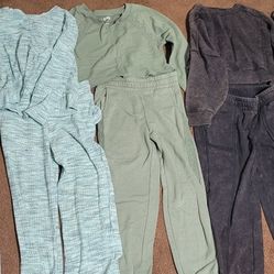 Big Bag Of Girls Clothes 