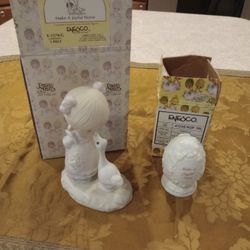 Precious Moments Figurine 