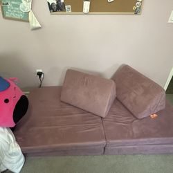 Nugget Couch